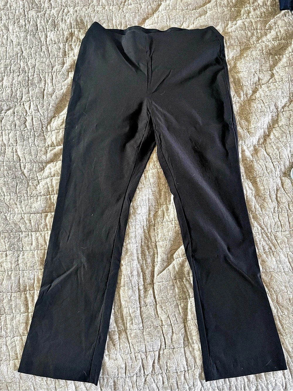 Chico's So Slimming Pull-On Pants Black Flare Size 1